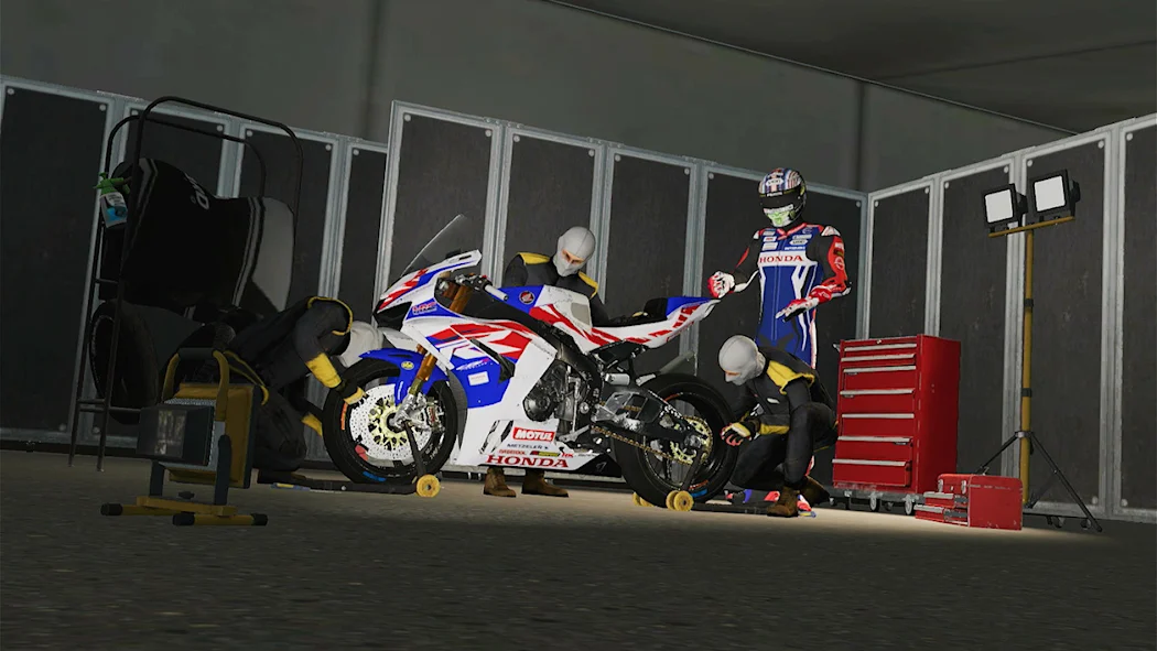 《曼岛TT 边缘竞速3 TT Isle of Man: Ride on the Edge 3》Switch版+1.5.0补丁+2DLC_1